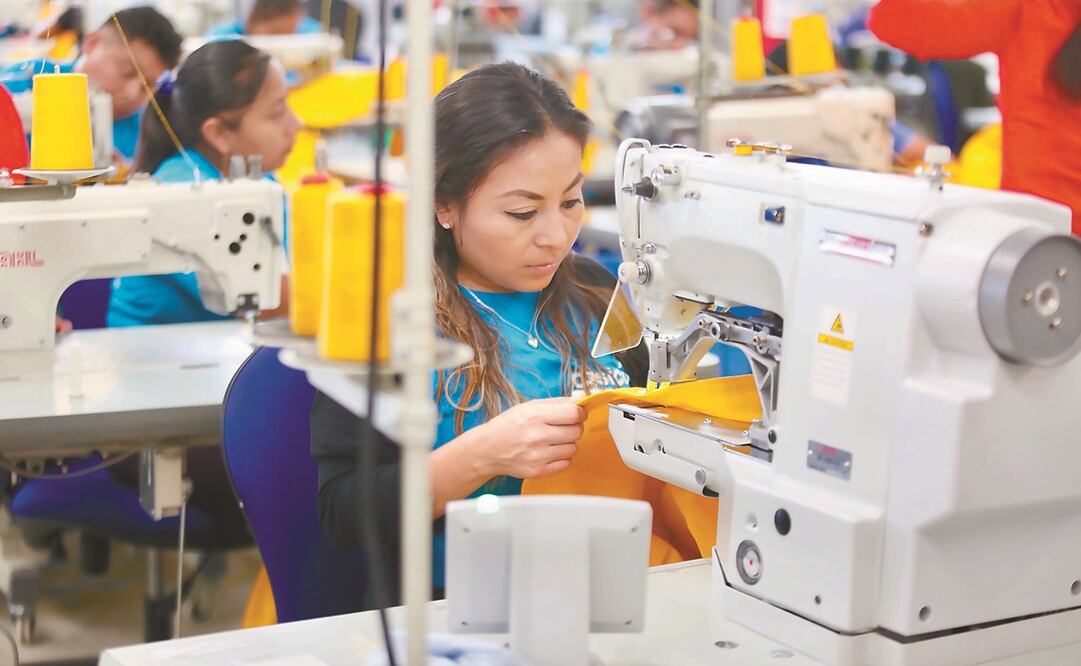 Empresarios respaldaron la propuesta de alza salarial, pero también piden incentivos fiscales. Foto: Archivo / EL UNIVERSAL