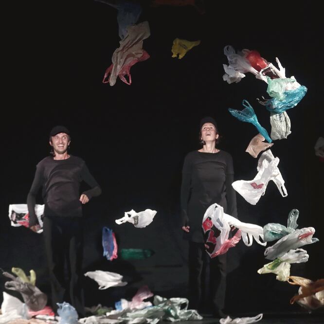 Théâtre Puzzle explora estilos escénicos en el teatro de objeto y marioneta. (ALEJANDRA LEYVA. EL UNIVERSAL)