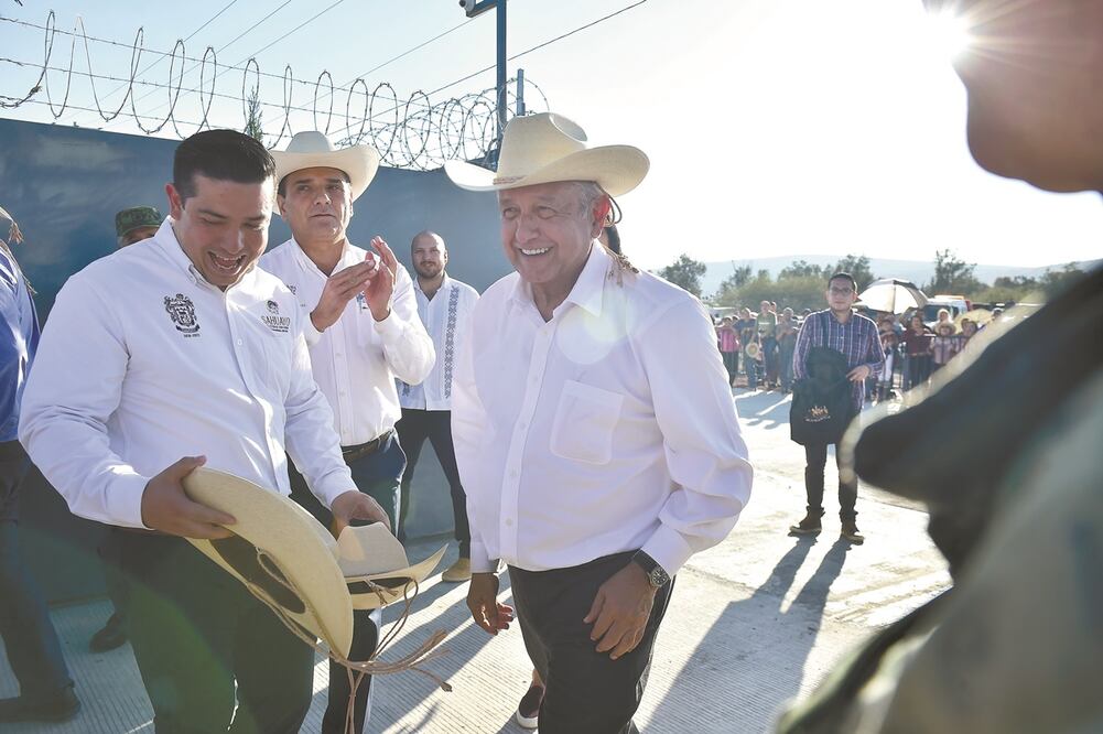 El presidente Andrés Manuel López Obrador inauguró el primer cuartel de la Guardia Nacional en el país. Foto: PRESIDENCIA