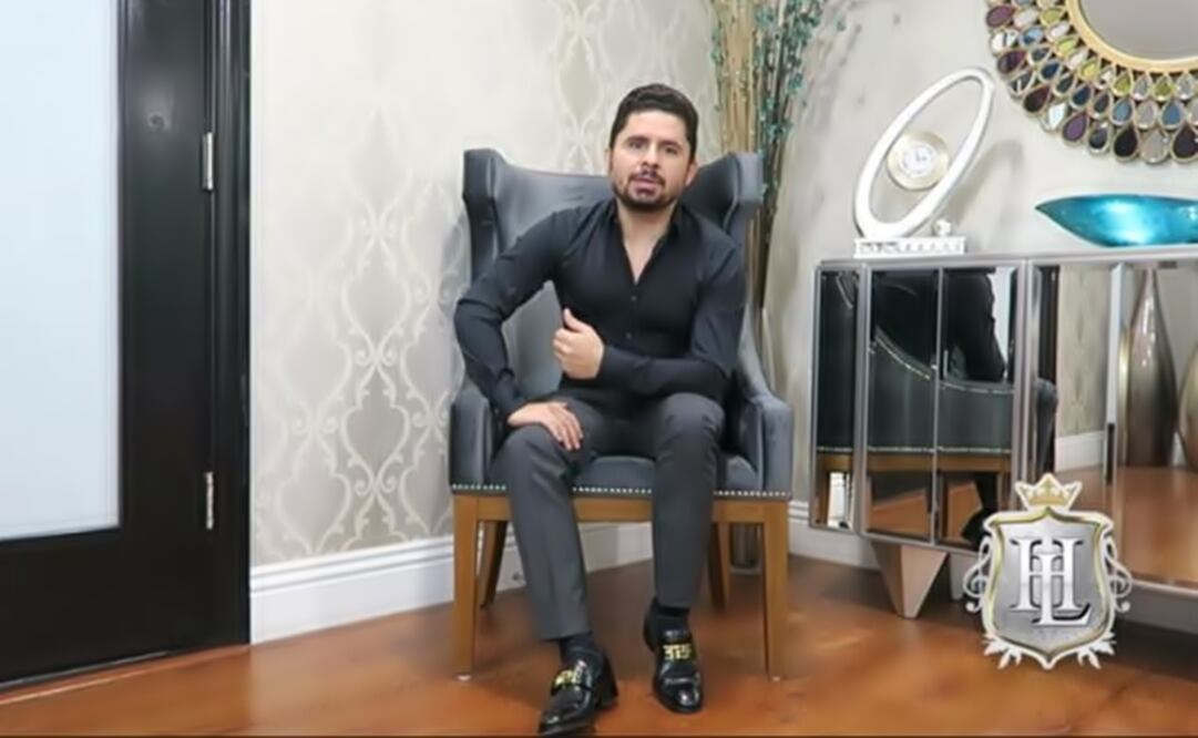 The Mexican singer thanked his fans through a video. (Photo: Taken from video)