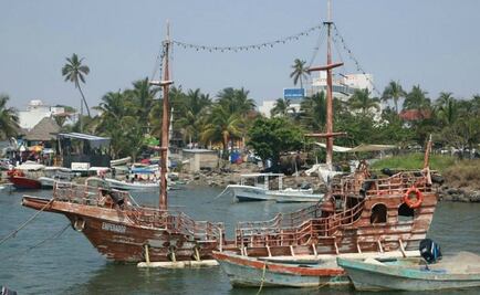 Se hunde barco turístico en Veracruz; no hay heridos