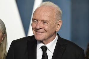 Anthony Hopkins debuta como compositor a los 88 años: “No tengo miedo a la mortalidad”