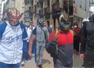 Luchadores marchan rumbo al Zócalo y exigen apoyo de las autoridades