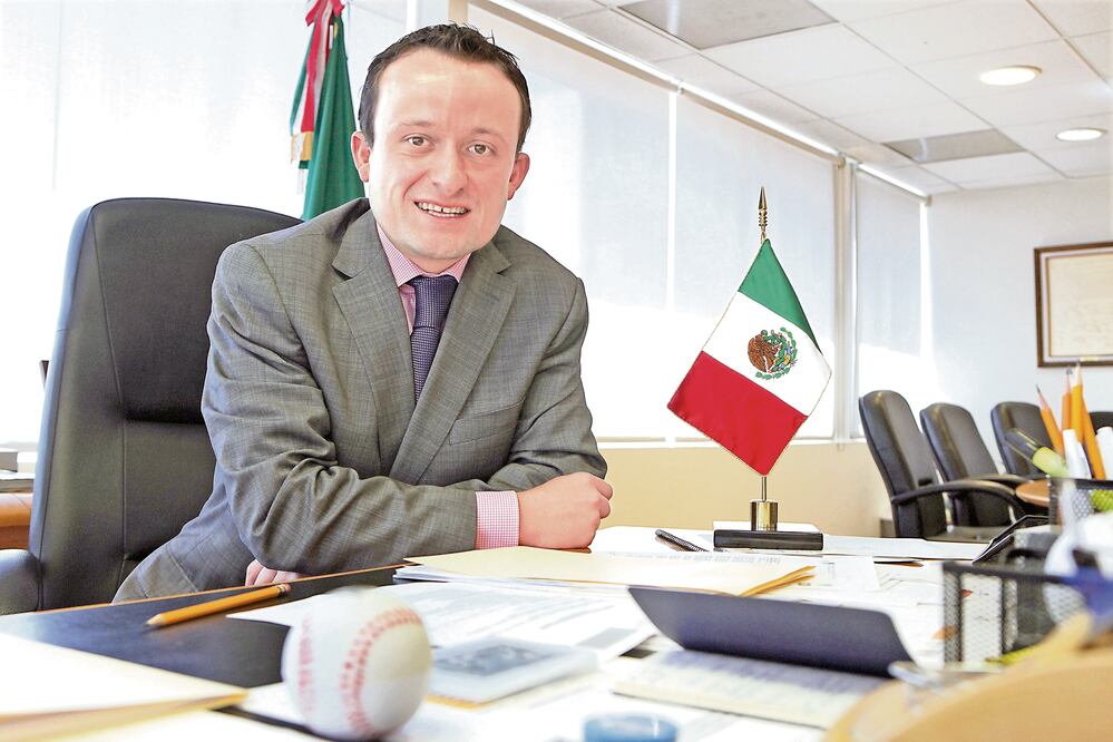 El titular de la Cofepris, Mikel Arriola, señaló que 217 solicitudes de consumo serán rechazadas porque aún no cuentan con un amparo de la SCJN (