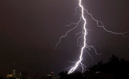 Maratonista muere tras ser alcanzado por un rayo en Kansas