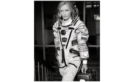 Médicos dan luz verde a director y actriz para rodar la primera película en el espacio