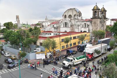 Colapsa cúpula de iglesia en la Guerrero; no hay heridos