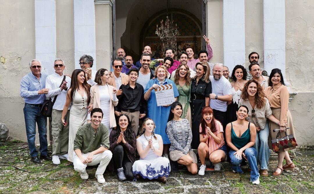 El elenco de la telenovela se presentó ante los medios de comunicación. Foto: Berenice Fregoso | El universal