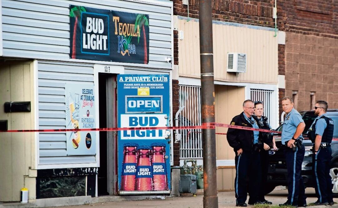 Four people were killed and five wounded during the attack - Photo: Tammy Ljungblad/The Kansas City Star via AP