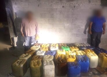 Fuerza Civil detiene a dos presuntos huachicoleros y asegura combustible en NL
