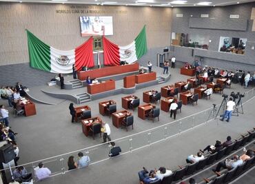 Protestan contra la despenalización del aborto en Congreso de Morelos