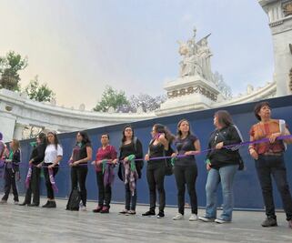 Con cadena feminista, se unen contra la violencia