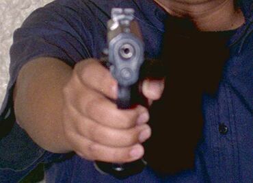 Familia en Jardines del Pedregal vive minutos de terror, tras ser asaltados en su domicilio por delincuentes armados