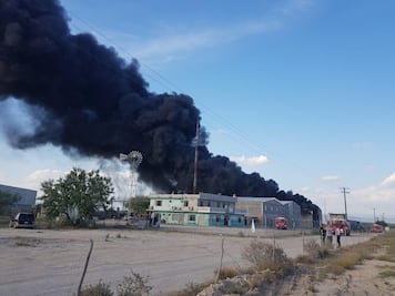 ​Incendio consume fabrica recicladora de aceite en NL