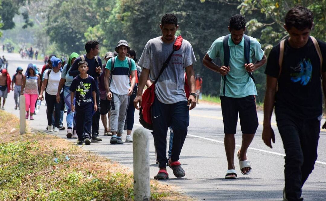 Migrantes de camino a Estados Unidos