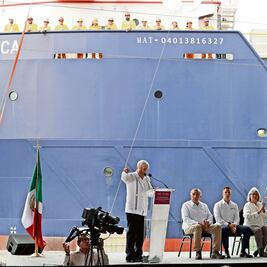 AMLO presenta plan para “rescatar” Pemex