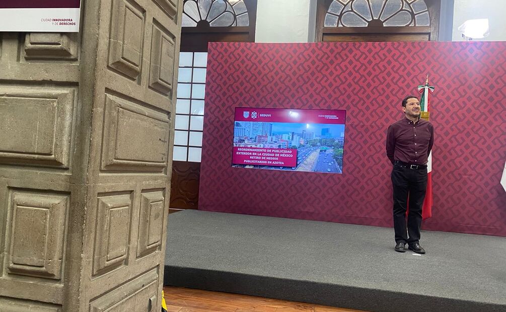 Aseguran autoridades que azoteas de la CDMX han sido liberadas de anuncios espectaculares. Foto: Alberto Acosta