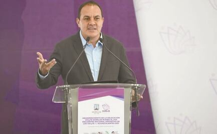 Responden con manta deslinde de gobernador