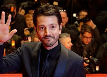 Diego Luna llama a proteger los oceános