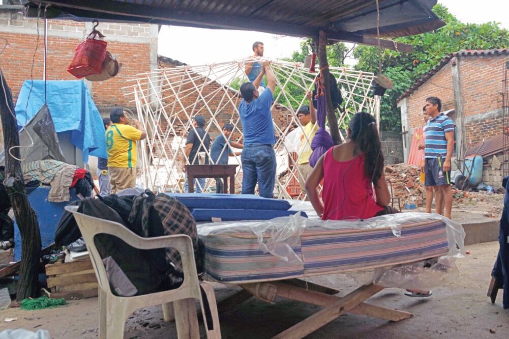Sindicalizados enviaron una carta que señala que organizaron una colecta propia para entregar víveres a damnificados. (Foto: ESPECIAL)