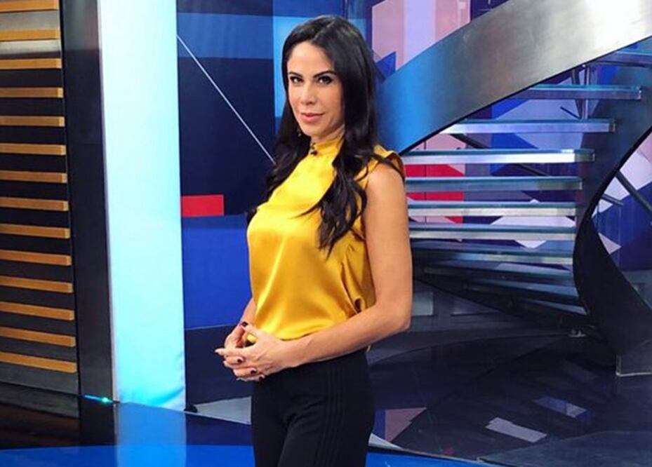 Paola Rojas demuestra su lado más fashionista con esta prenda / Foto: Instagram @paolarojas 