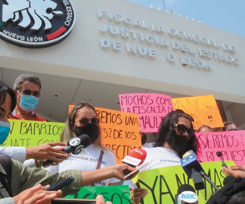 Familias de desaparecidos en la Monterrey-Nuevo Laredo acusan que fiscalía de Tamaulipas cambió al personal que atendía sus casos. Foto: EMILIO VÁSQUEZ. EL UNIVERSAL