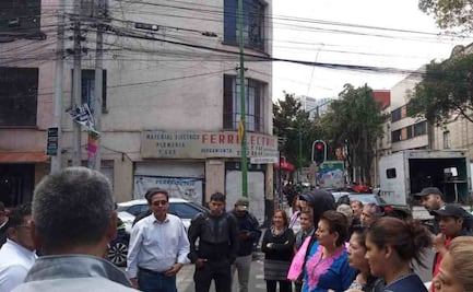 Sacmex atiende a vecinos afectados por falta de agua en la San Rafael