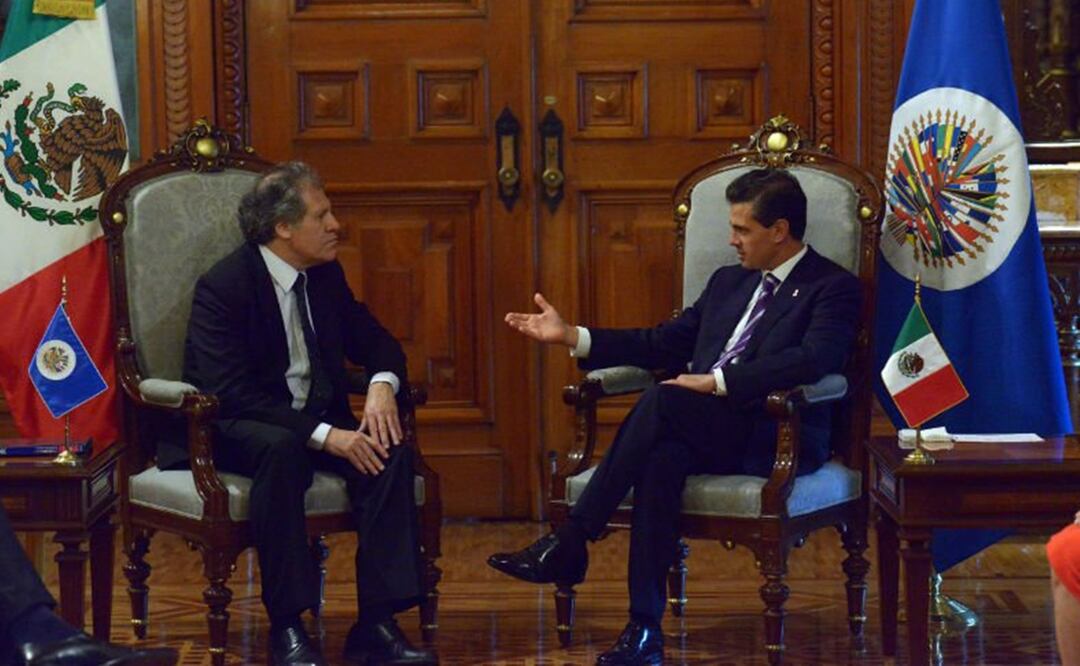 En la foto: Luis Almagro, secretario general de la OEA y el presidente Peña Nieto (Tomada del Twitter de Presidencia)