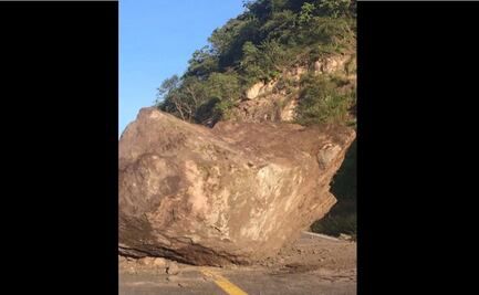 Reportan derrumbe en carretera a Chilpancingo, Guerrero