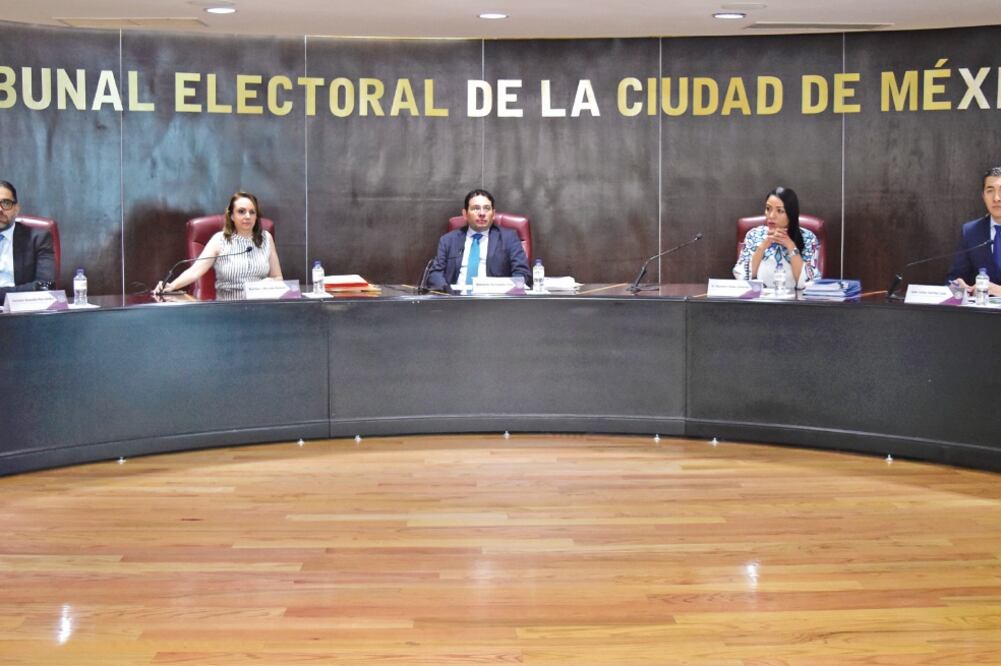 De los 212 procedimientos a resolver, el Tribunal ha priorizado los juicios electorales al desahogar 144 de 180 existentes, mientras que tiene pendientes 30 de los 32 juicios de protección de derechos electorales. Foto: ESPECIAL