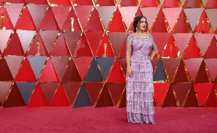 El vestido de Salma Hayek en los Oscar fue criticado