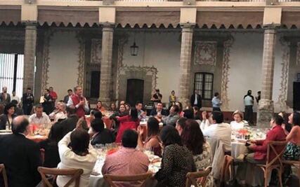 Diputados del PRI se reúnen con Del Mazo