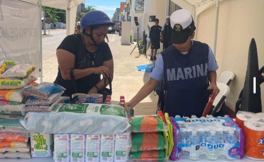 Semar instala centro de acopio para afectados por lluvias. Foto: Especial.