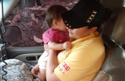 Mamá sale a trabajar, deja a su bebé encargada y cuidadora la abandona en vivienda de Navolato