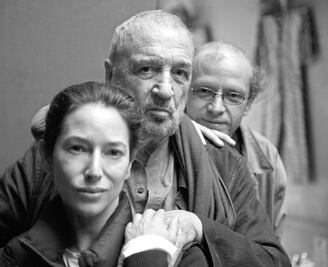 Acusan a Juan Carlos Rulfo de abuso