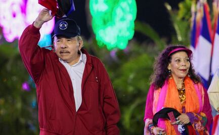 Ortega descarta a "terroristas y golpistas" de las elecciones de Nicaragua; alista reforma constitucional