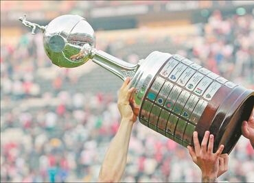 Finales de Copa Libertadores y Sudamericana serán sin público