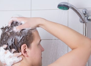 Semana Santa 2024: ¿Por qué se recomienda no bañarse en Viernes Santo pero sí en Sábado de Gloria?