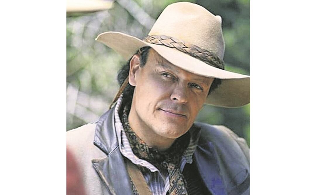 Pedro se dice feliz de dar vida a un personaje que considera una leyenda de la historia nacional. Foto: TELEVISA