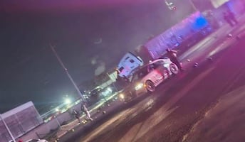 Tráiler robado se impacta en caseta de Tepotzotlán; choque provoca reducción de carriles en la México-Querétaro