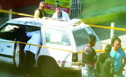 Hombre transporta cadáver de su hijo en su auto