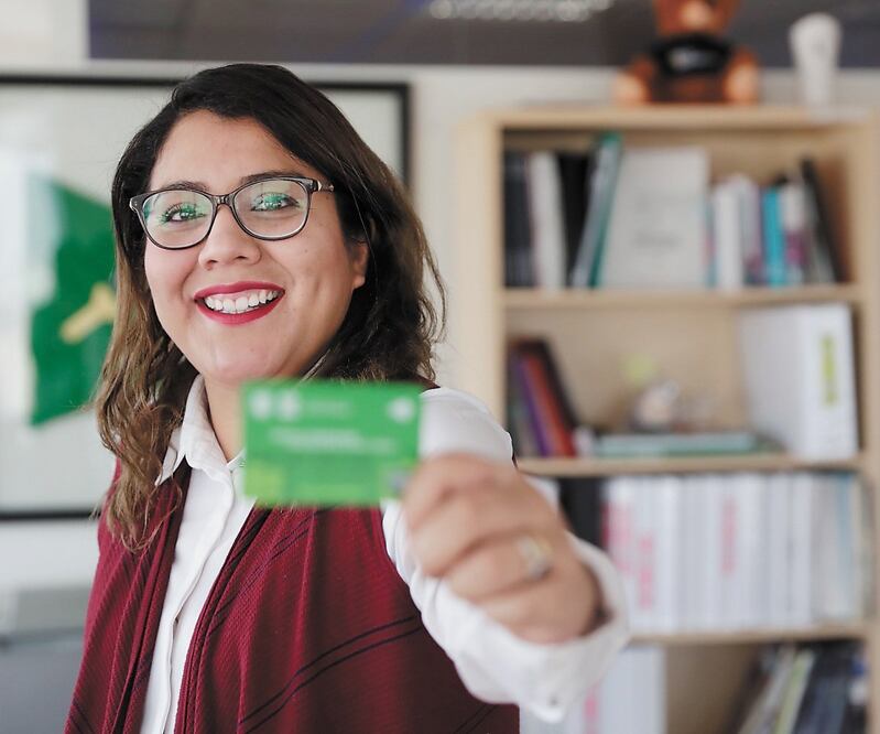 Araceli Hernández, directora del Fideicomiso Educación Garantizada, dijo que en la capital hay un millón 600 estudiantes de primaria y secundaria. Foto/IVÁN STEPHENS. EL UNIVERSAL