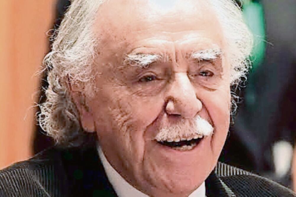 Morena se queda sin un diputado veterano