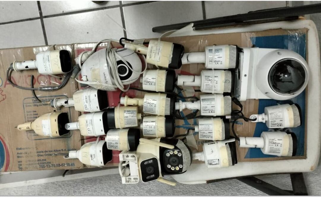 Elementos de la Secretaría de Marina desmantelaron 109 cámaras parásitas de videovigilancia. Foto: Especial