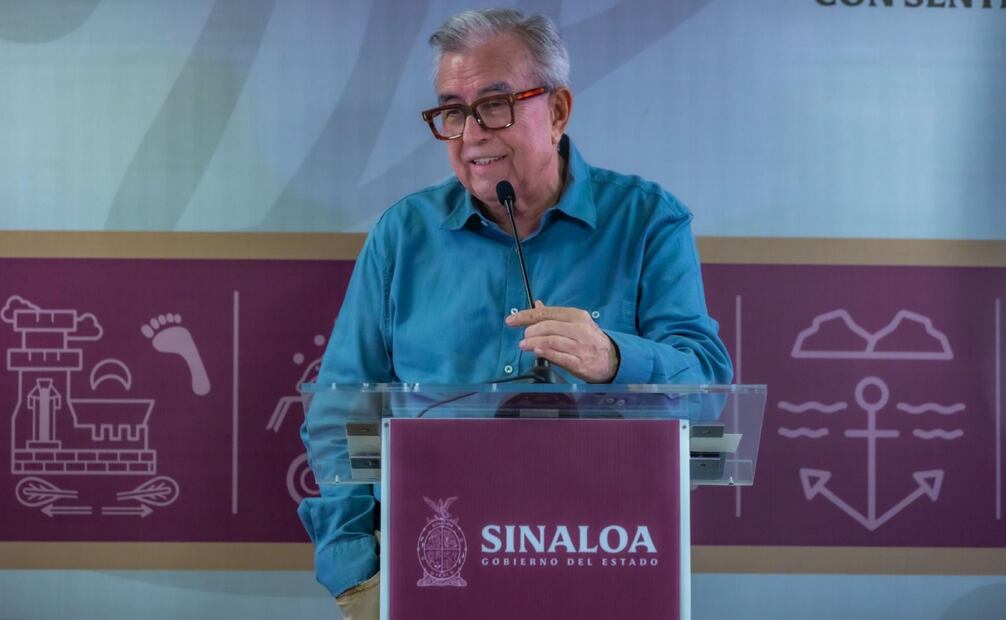 Rubén Rocha Moya habla sobre artefactos explosivos que se han localizado en algunas zonas de Culiacán (04/11/2024). Foto: Gobernación Sinaloa