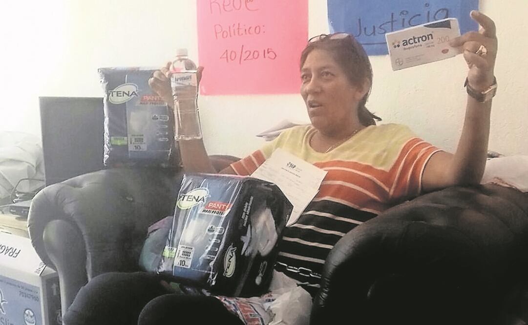 Un médico de la Comisión Estatal de Atención a Víctimas le hizo una revisión y de parte de esa institución se le entregaron medicamentos, agua y pañales. FOTO: TOMADA DE FACEBOOK