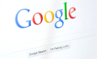 Tribunal ordena a Google pagar mil 300 millones de euros en caso antimonopolio; es por favorecer a su sitio de comparación de precios