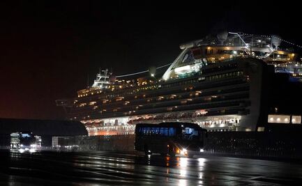 Al menos 40 estadounidenses con coronavirus en crucero de Japón