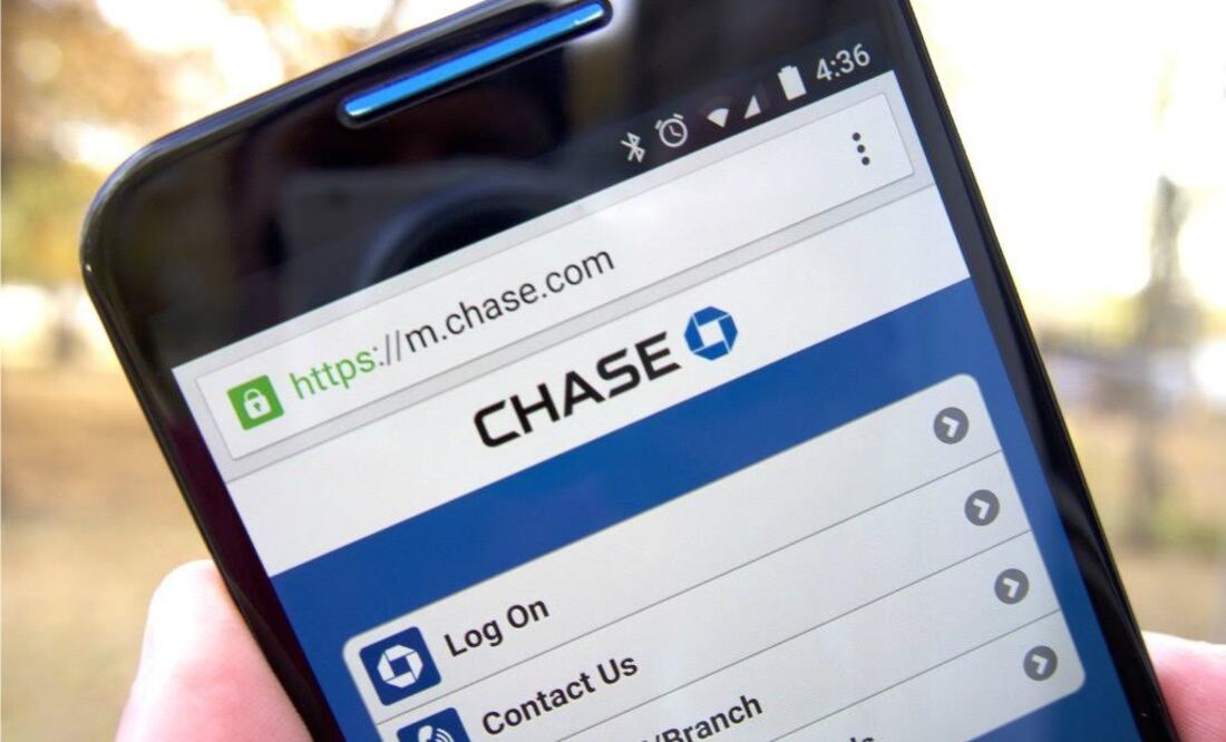 Chase firmó un acuerdo con el Merchant Customer Exchange, un grupo de grandes minoristas que incluyen a Wal-Mart Stores Inc, la mayor compañía del rubro, y Best Buy Co Inc