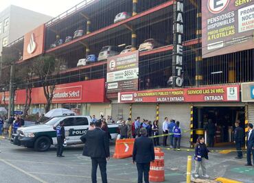 Muere hombre tras caer de un elevador desde un segundo piso en la Cuauhtémoc; autoridades investigan